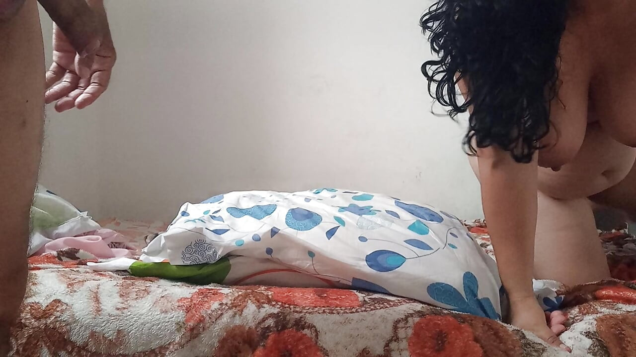 Horny Desi Single Mom Sucks My Cock So Good and Gives Me Her Tight Ass