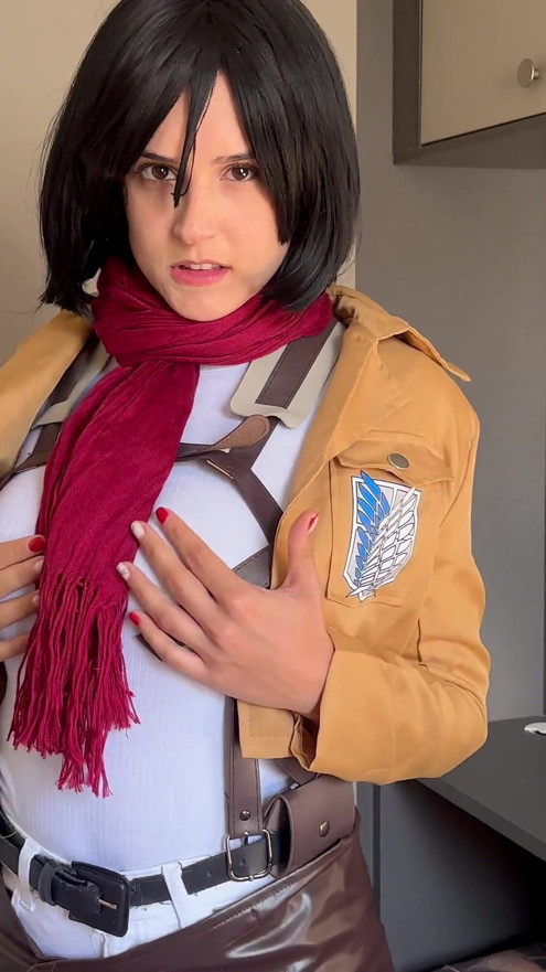 Mikasa POV blowjob-fantasi – langsom, våd og fræk