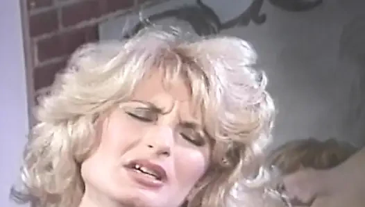 She Is French MILF Who Likes to Get Anal Fucked in Threesome