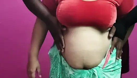 Hot Tamil Wife Seducing Neighbour