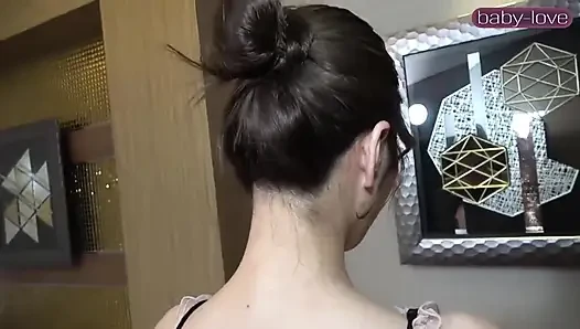 Çarpıcı ince vücutlu ve tutkulu erkekler için bir zevke sahip en iyi katman güzellik estetiği