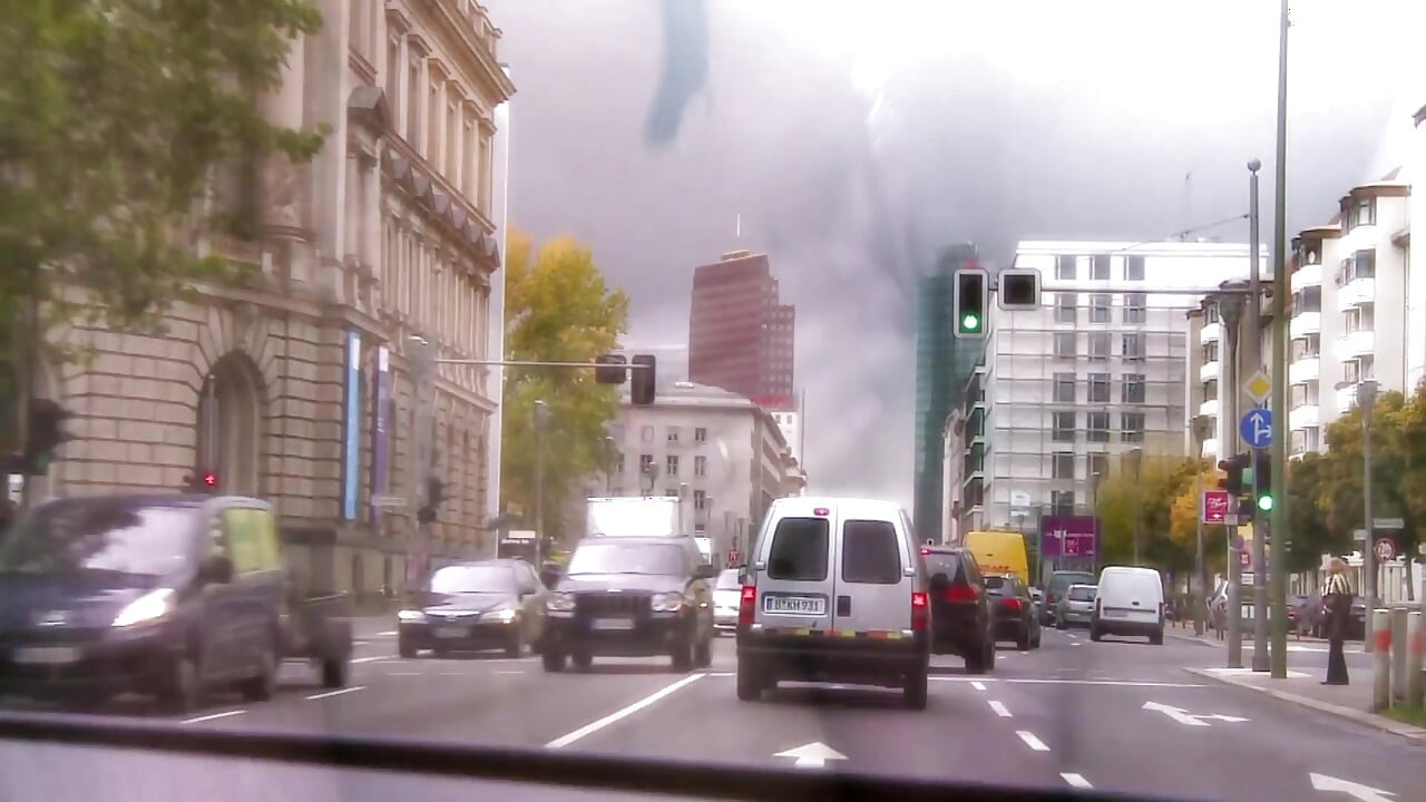 Urocza milf zerżnięta w duży tyłek i cipkę