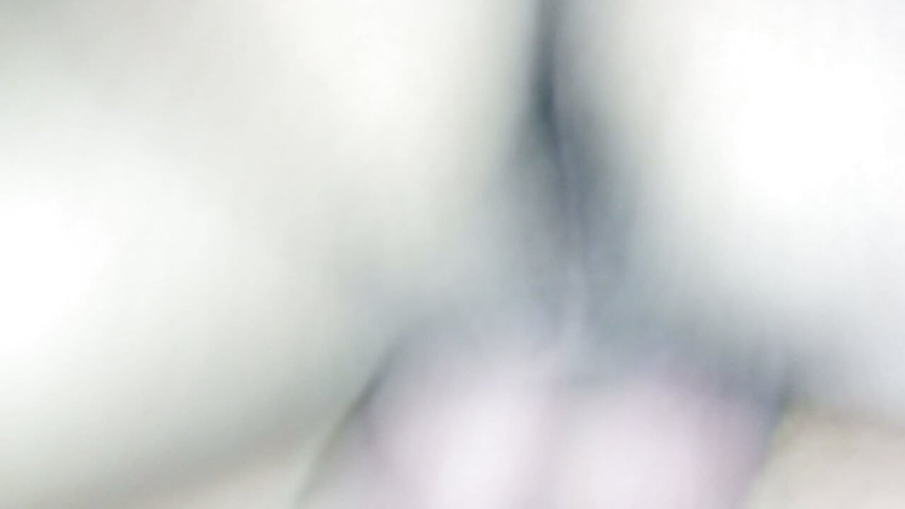 training the pussy of my hotwife for a bigger cock than mine