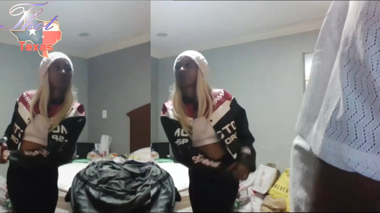 Hoodmilf - 跪着跳舞的菊花和阴户