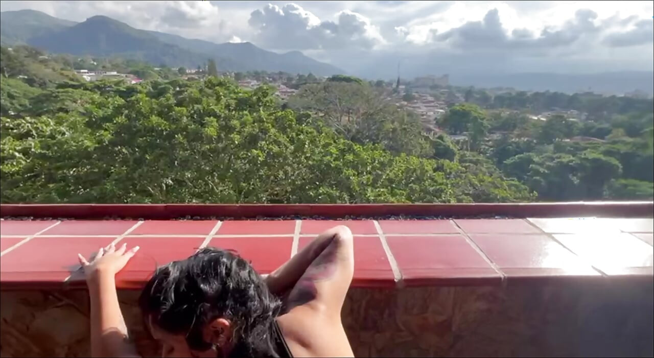 big ass stepdaughter is fuck while my wife is away. I cum in her mouth.  Latina