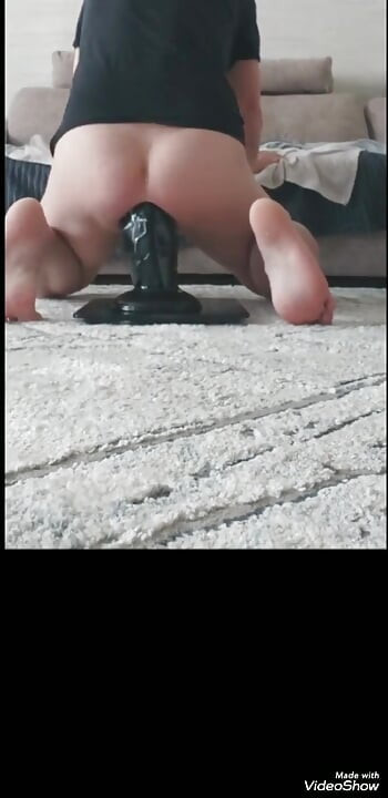 Ogroman dildo