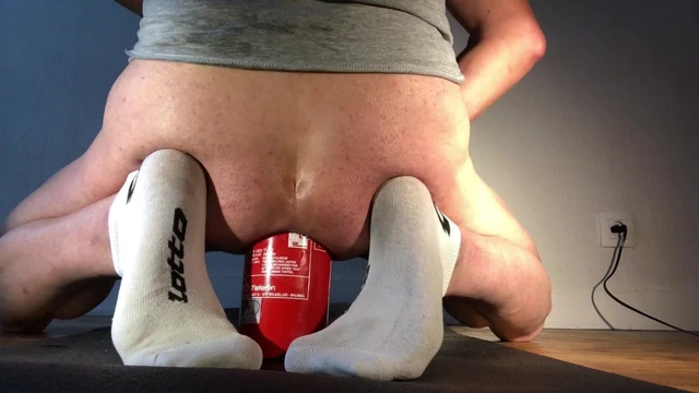 Extreme dildo huge