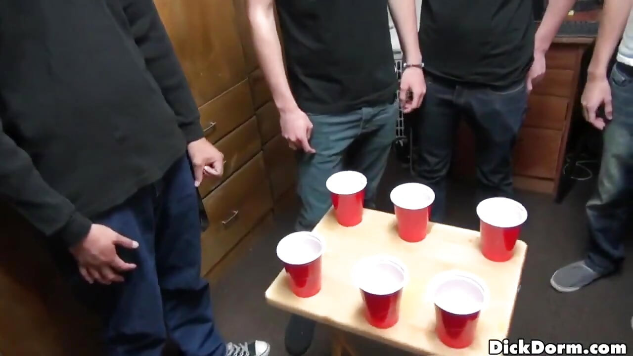 Reality Dudes - These Guys Figure Out How to Make Money Real Quick with Dick Dorm