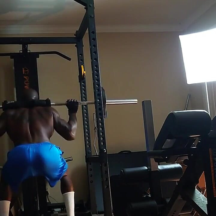Hallelujah Johnson - Barbell Squats