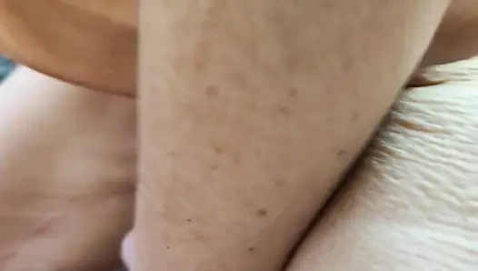 Corabitch cum on the pussy