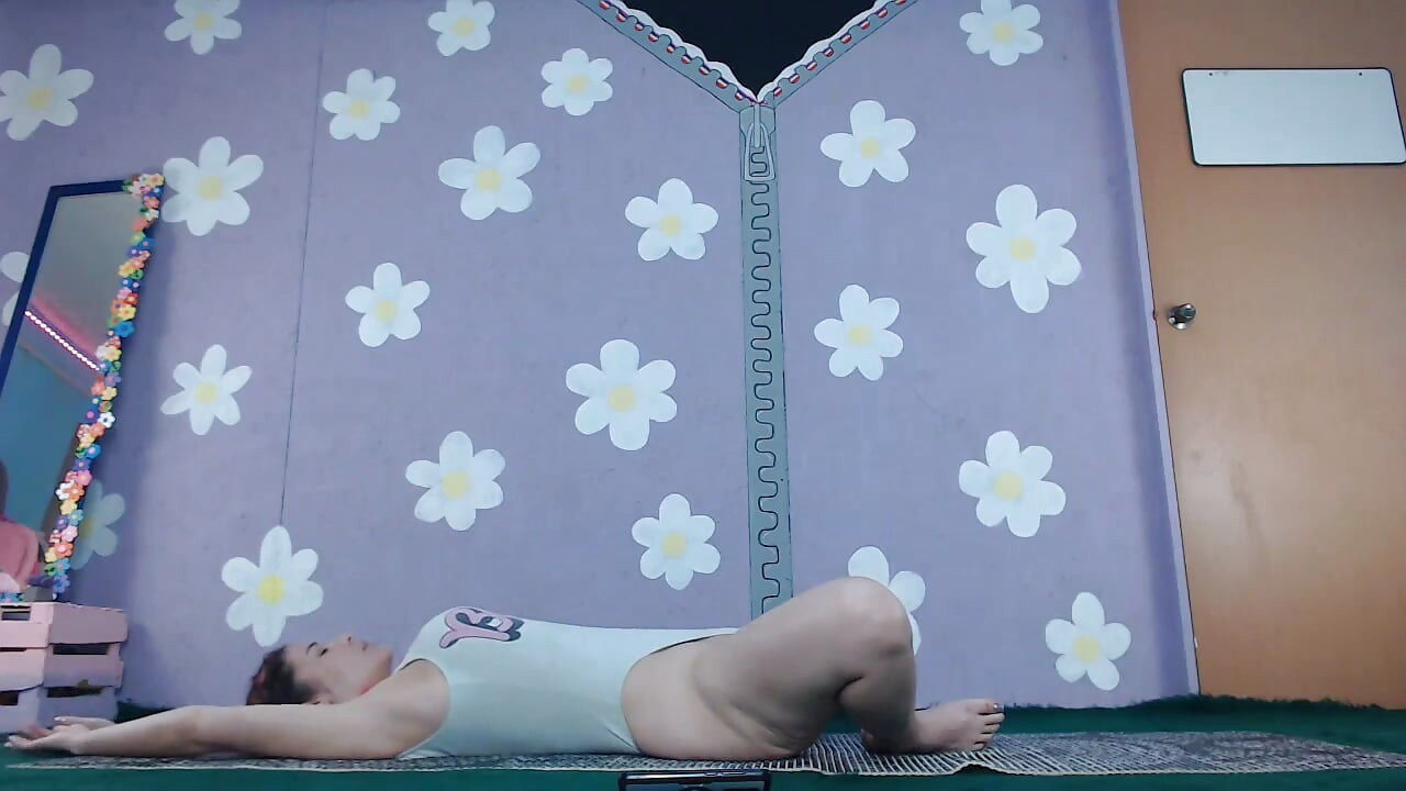 Entraînement de yoga pour débutants, livestream, exhibition