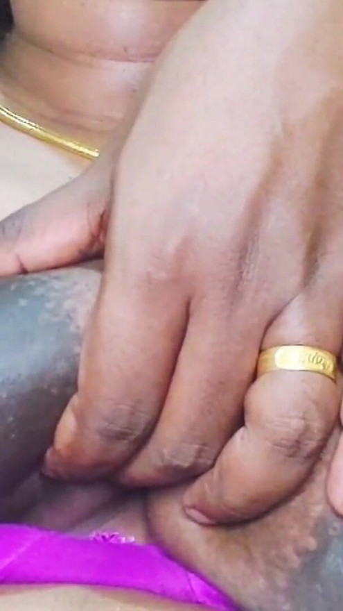 Bhabhi live stream sex videos part 1 | Clip 1