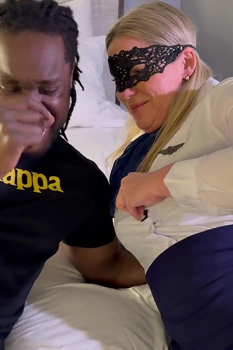 Nervous Flyer Gets a Very Special Landing