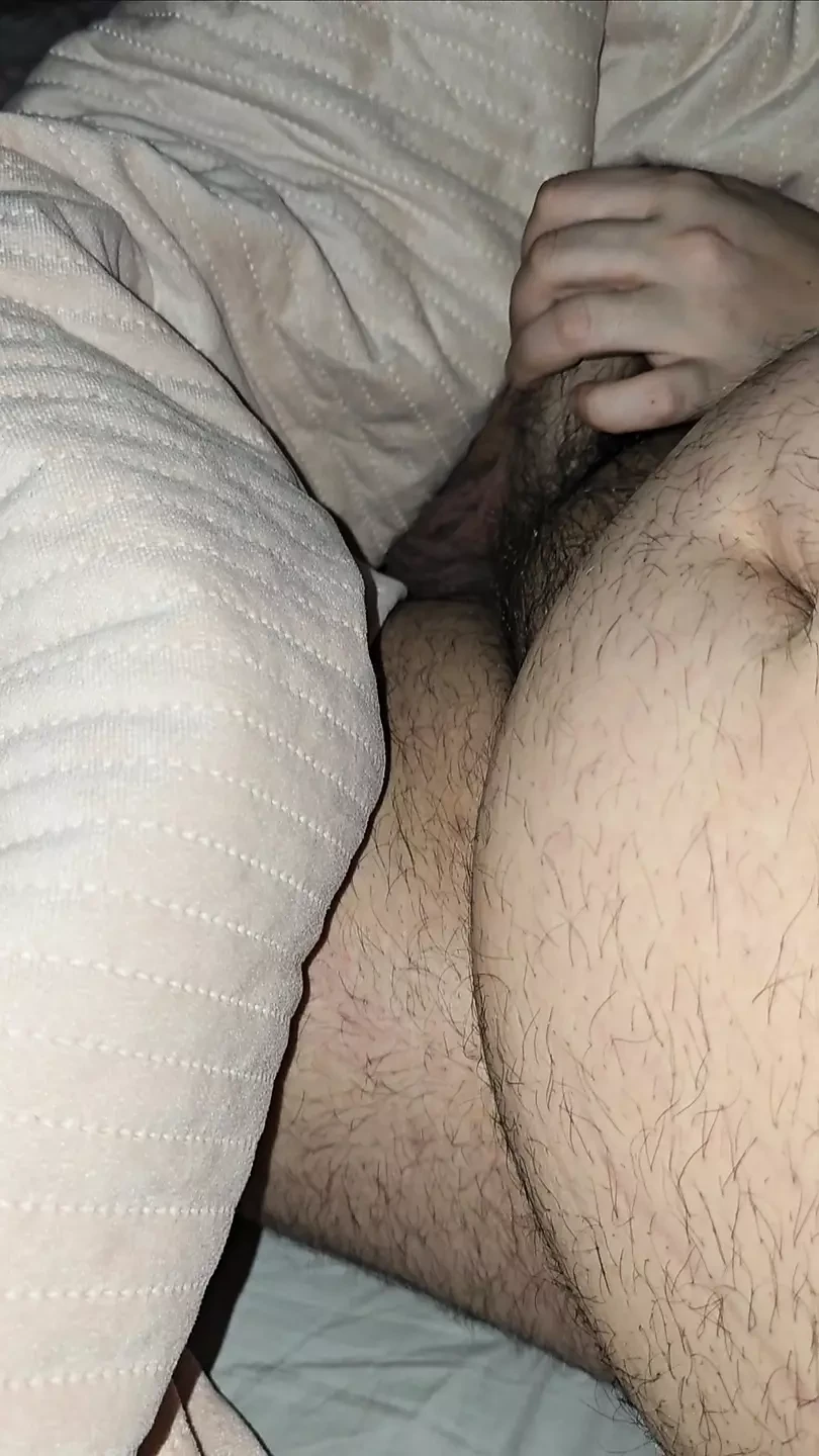 Step mom hand can't wait for her husband and handjob step son Big dick