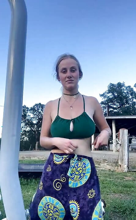 Το ρεύμα άρχισε να κολυμπά