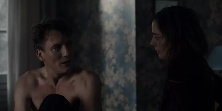 Dark S01E01 - Sex Scene