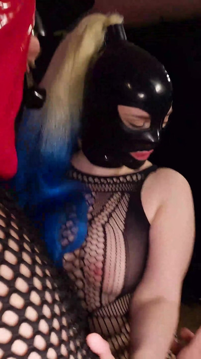 Comuta bucătărie partea 3 Pig în latex Spitroast ejaculări înăuntru Ezra Smulgerea