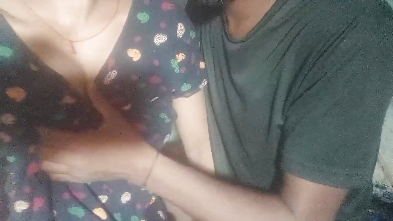 The wife sucked and sucked the big tits.