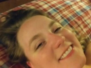 Sletterige Ohio-bediende Amanda vastgebonden en praat vunzig tegen meester