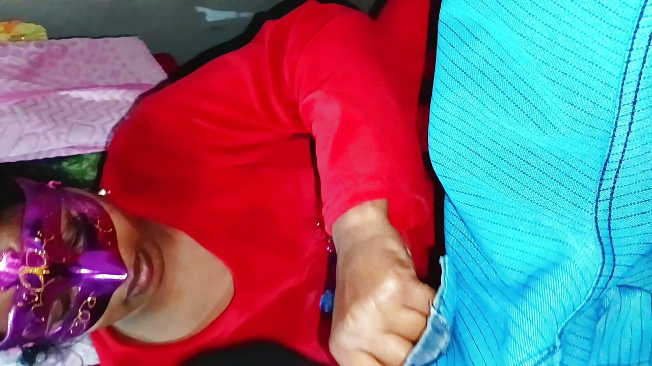 O melhor boquete do mundo Minha tesuda neha bhabhi me dá câmera close-up brincando com a língua para ejaculação na boca tudo porra