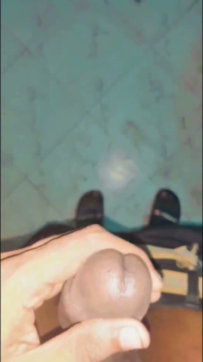 Desi muslim black dick rubbing and masturbation video | Clip 1