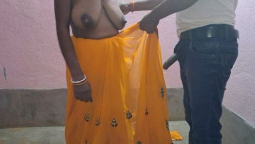 Indische dorpsvriendin heeft hete seks