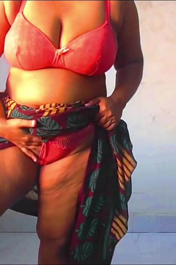 Indiana Beleza Nusrat Bhabhi mostrando sua grande