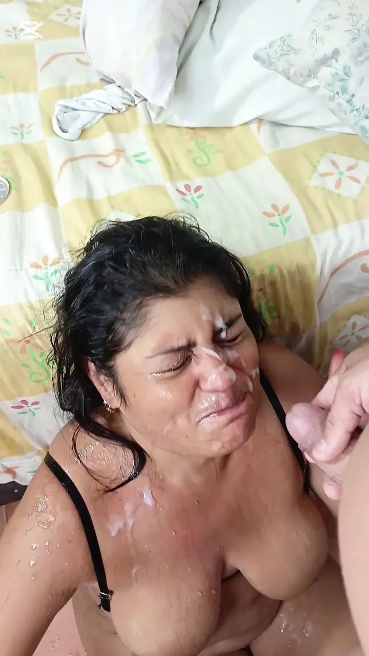 Indian Stepmother Ends up with Her Face Covered in Milk and Piss in Her Mouth After a Strong Blowjob