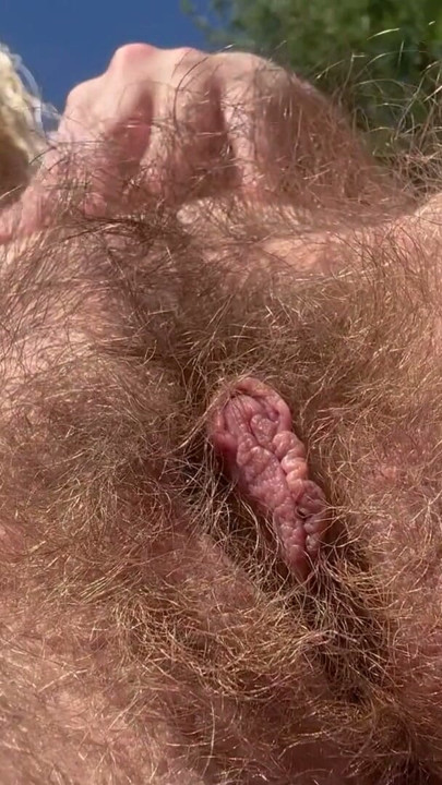 All natural hairy pussy amateur girl outdoor pussy show | Clip 1