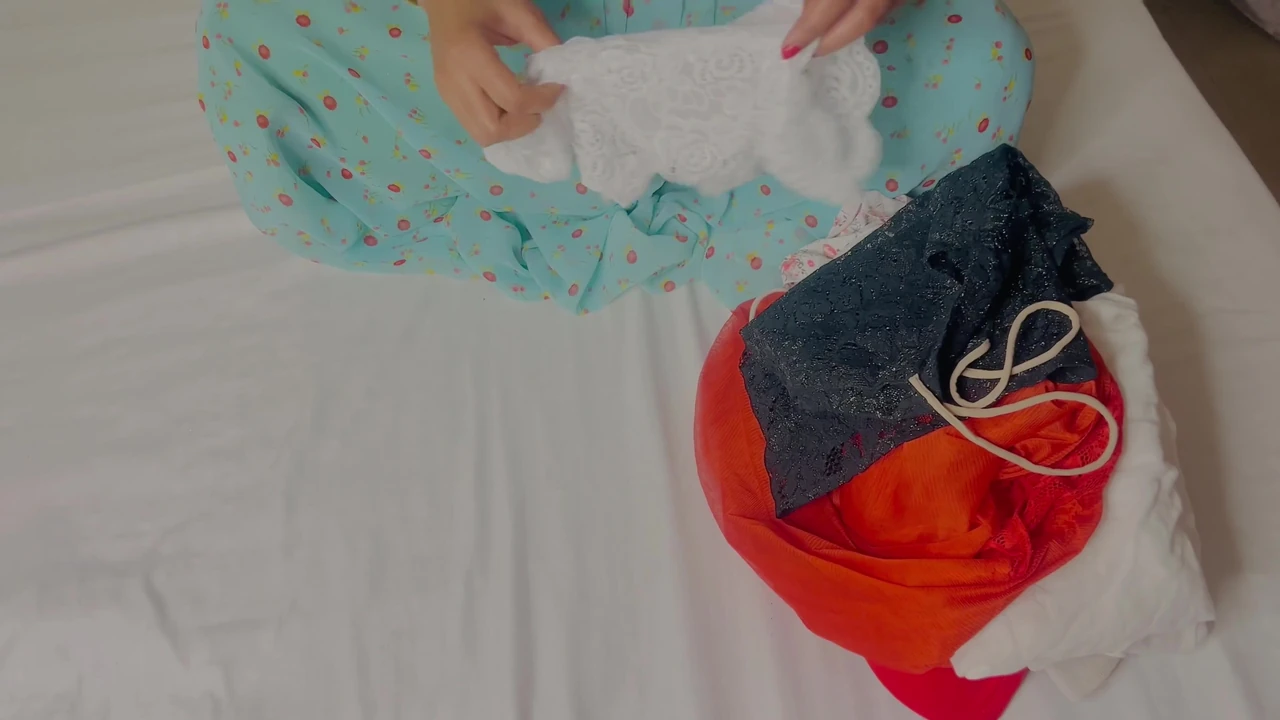 sasur ji ne bahu ko tel maalish ke bahane mein Kiya sex Father-in-law fucked by daughter-in-law on the pretext of oil massage