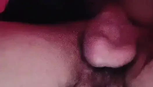 Gadis cantik ini mengejutkanku
