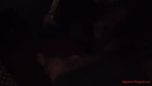 Seks anal, cewek nakal ini lagi asik nyepong dan ngentot kontol sambil ngomong jorok