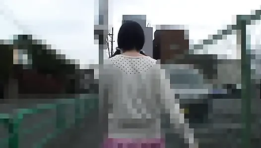Mamiko ist eifrig darauf, diesen schwanz in ihre muschi zu bekommen