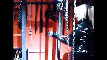 stooges , welcome in dungeon of Mistress Linda