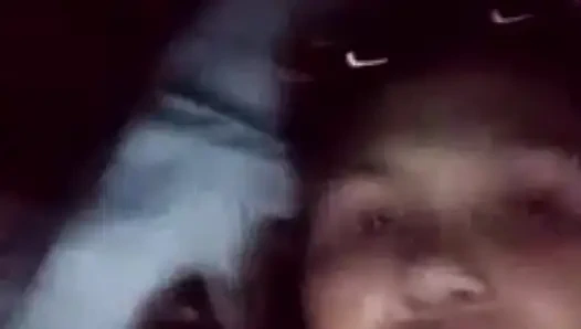 Cewek itu suka banget ngeliat kontol besarku