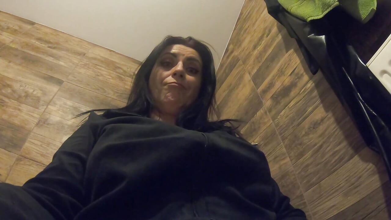 Ripped Pantyhose Pee Fetish - Blue Lingerie, Close-up Pussy Pee and Toilet Mess