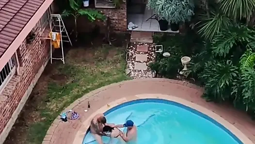 Drone'mla uçarken komşularımı sikişirken yakaladım