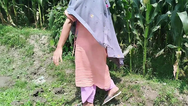 Bhabhi sex with devar outdoor Full real hot indian Desi Bhabhi Frist time Jungle me magal