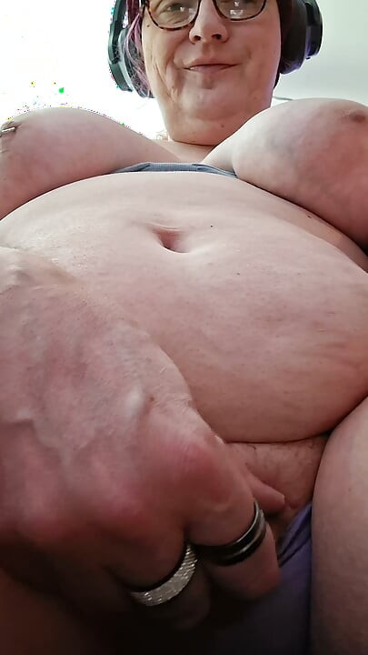 7 minute close up purple panty phone edge