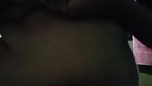 sri lankan girl friend show her boobs to her bboyfriend