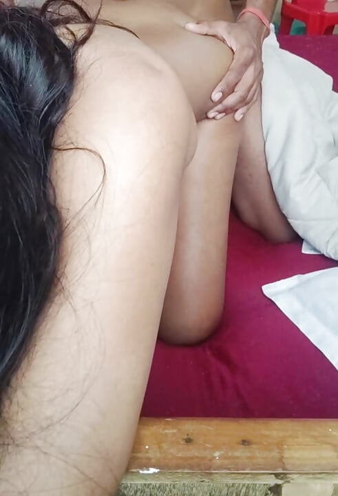 Maine aur. Meri wife ne nanital mein sex kiya full enjoyment