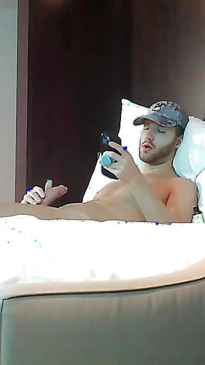 Solo Cumshots Galore