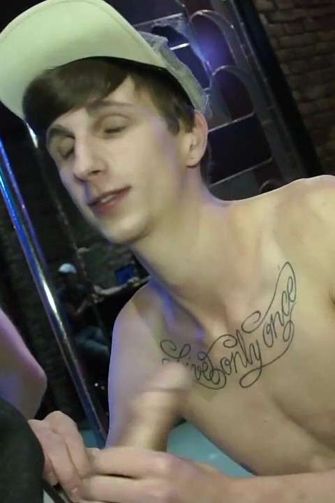 Public Bareback Fuck in a Stripclub