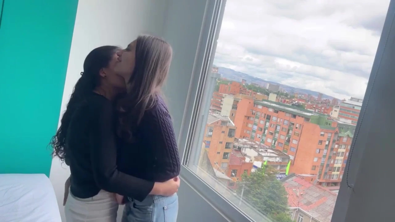 I'm fucked by my ex-boyfriend's lesbian friend