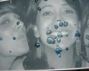 Gman Cum on three Sexy Indian Girls (tribute)