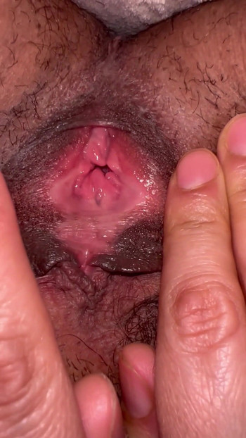 Stunning moment from "Saggy udders milf spreads and rubs her pussy"