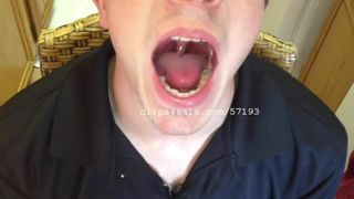Fetysz w ustach - wideo w ustach bandytów 1 2 i 3