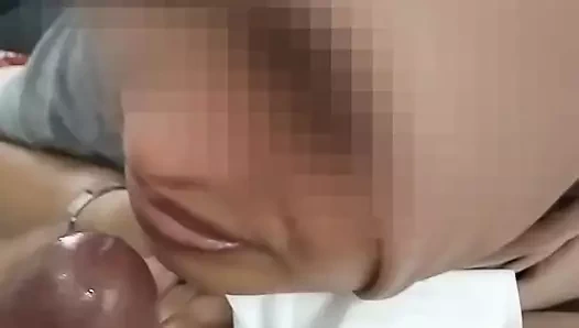 Tesettürlü üvey kız kardeşim Minokiiko'dan ıslak sakso