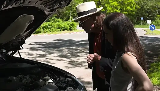 Sürücü Kursu Baştan Çıkarma Vahşi Sikişiyor