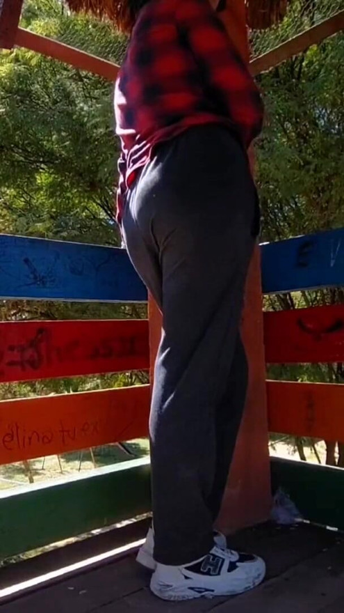 Showing my big ass and giving a blowjob . | Clip 1